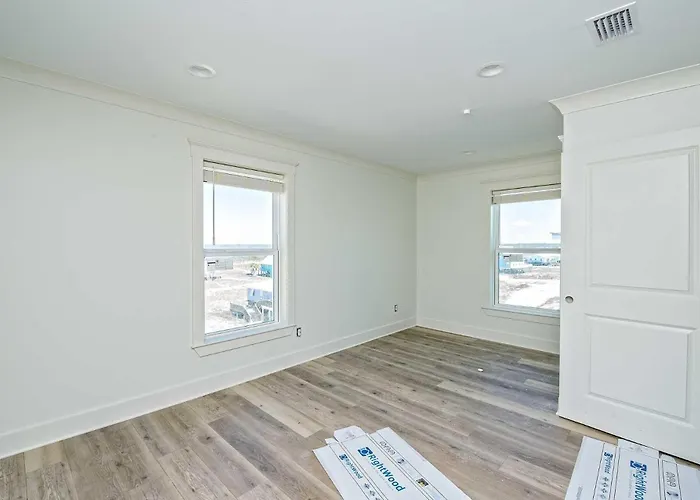 Breezy Shores East 7 Bedroom Gulf Shores